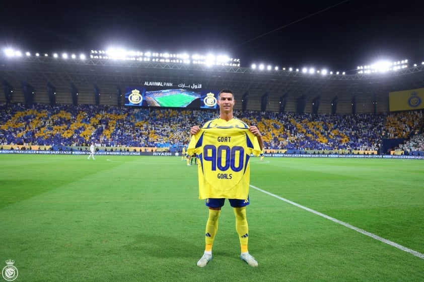 Ronaldo được Al Nassr vinh danh hoành tráng, phong luôn danh xưng GOAT 527487